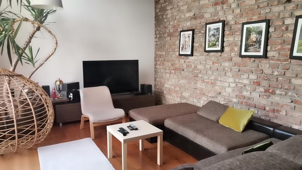 Ferienwohnung Crystal Kragujevac Exterior foto